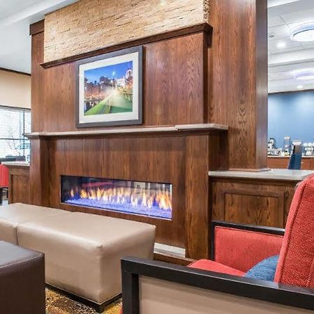 Comfort Inn & Suites Питсбърг Екстериор снимка