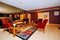 Comfort Inn & Suites Питсбърг Екстериор снимка