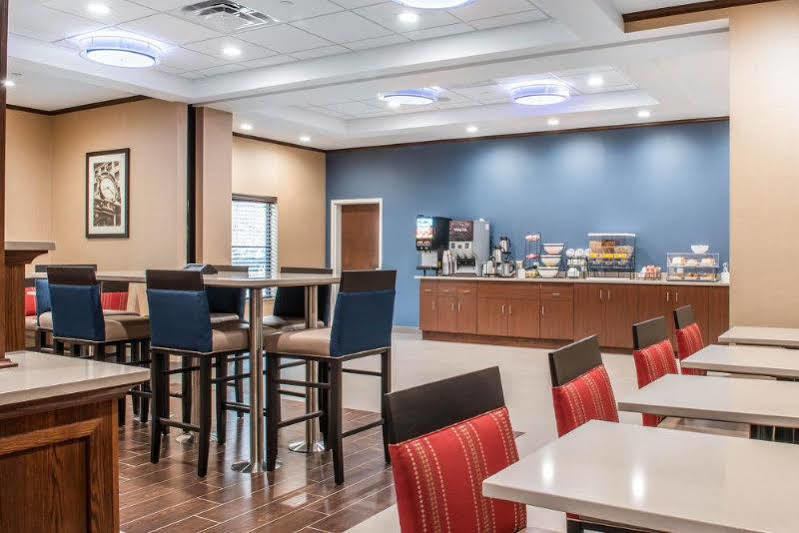 Comfort Inn & Suites Питсбърг Екстериор снимка